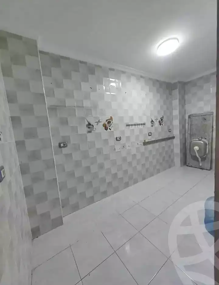 https://aqarmap.com.eg/ar/listing/7014194-for-sale-cairo-ain-shams-ahmed-esmat-st