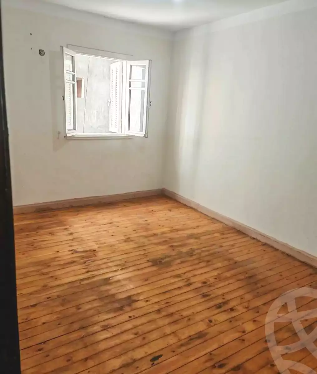 https://aqarmap.com.eg/en/listing/7014203-for-rent-alexandria-fyktwry-momtaz-basha-st