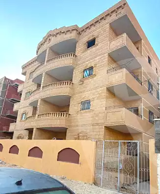 https://aqarmap.com.eg/en/listing/7014239-for-sale-sharqia-10th-of-ramadan-greek-quarter-neighborhood-81