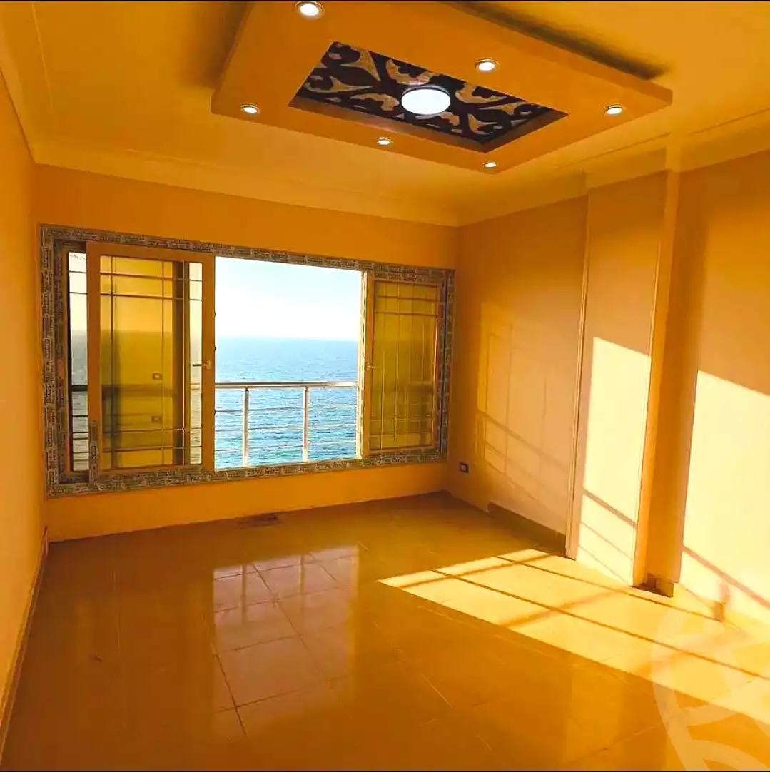 https://aqarmap.com.eg/ar/listing/7014246-for-sale-alexandria-sydy-bshr-tryq-ljysh