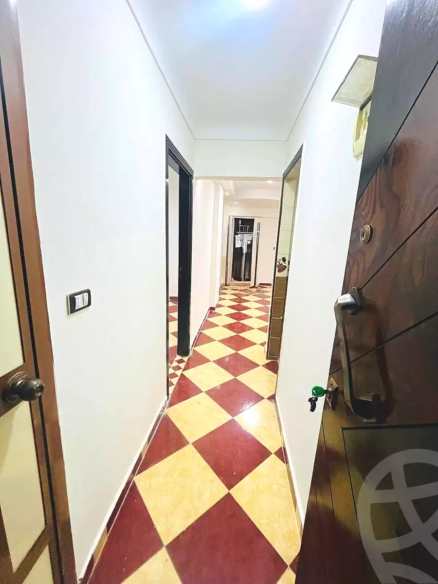 https://aqarmap.com.eg/ar/listing/7014331-for-sale-alexandria-lsywf-el-falki