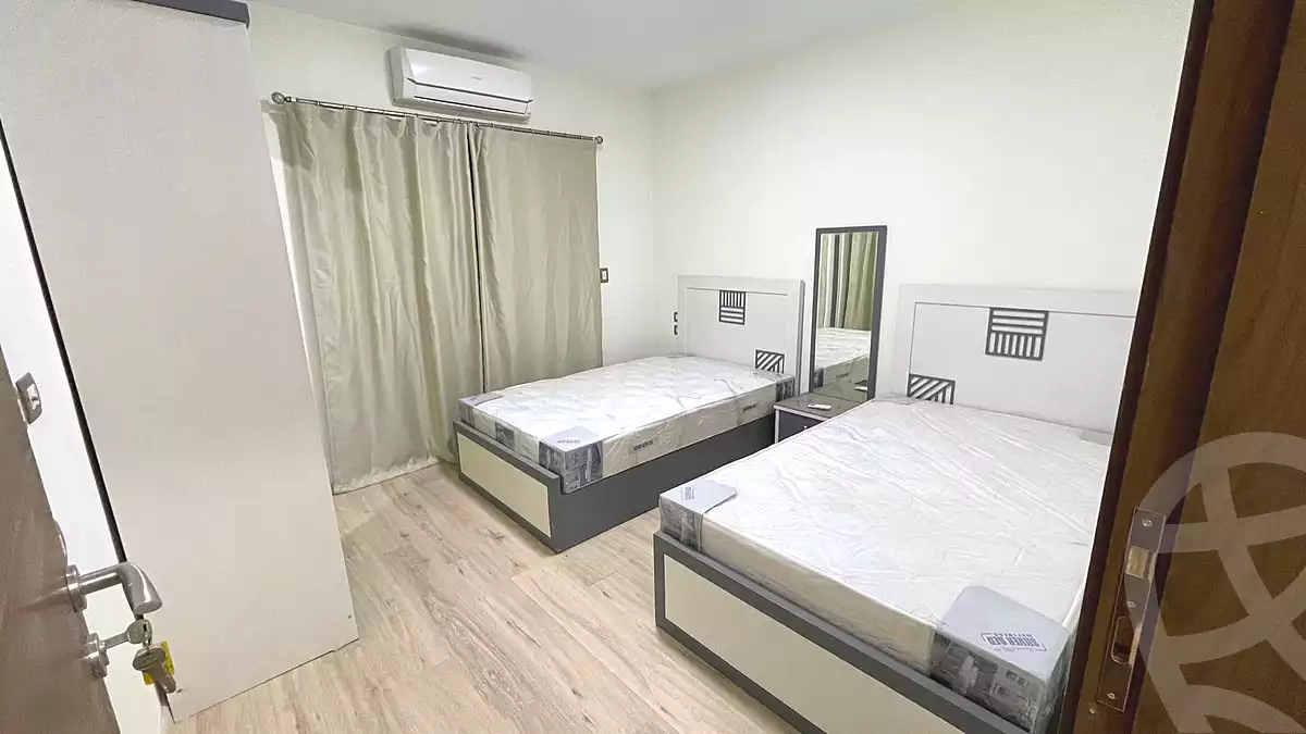 https://aqarmap.com.eg/ar/listing/7014729-for-rent-cairo-new-cairo-lrhb-city-mtdd-lrhb-phase-10-farouk-el-baz-st