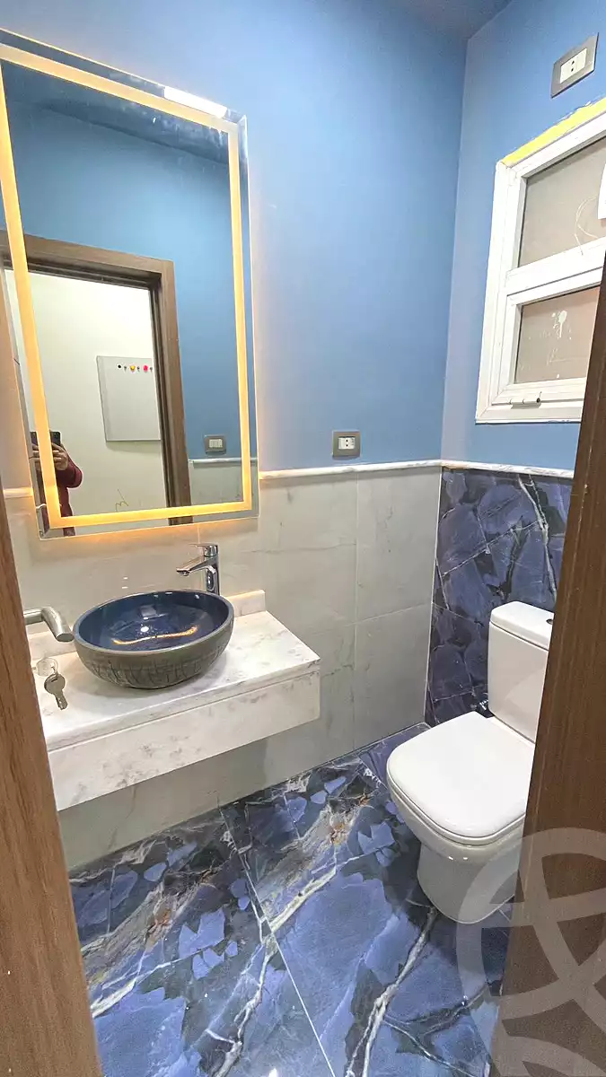 https://aqarmap.com.eg/ar/listing/7014729-for-rent-cairo-new-cairo-lrhb-city-mtdd-lrhb-phase-10-farouk-el-baz-st