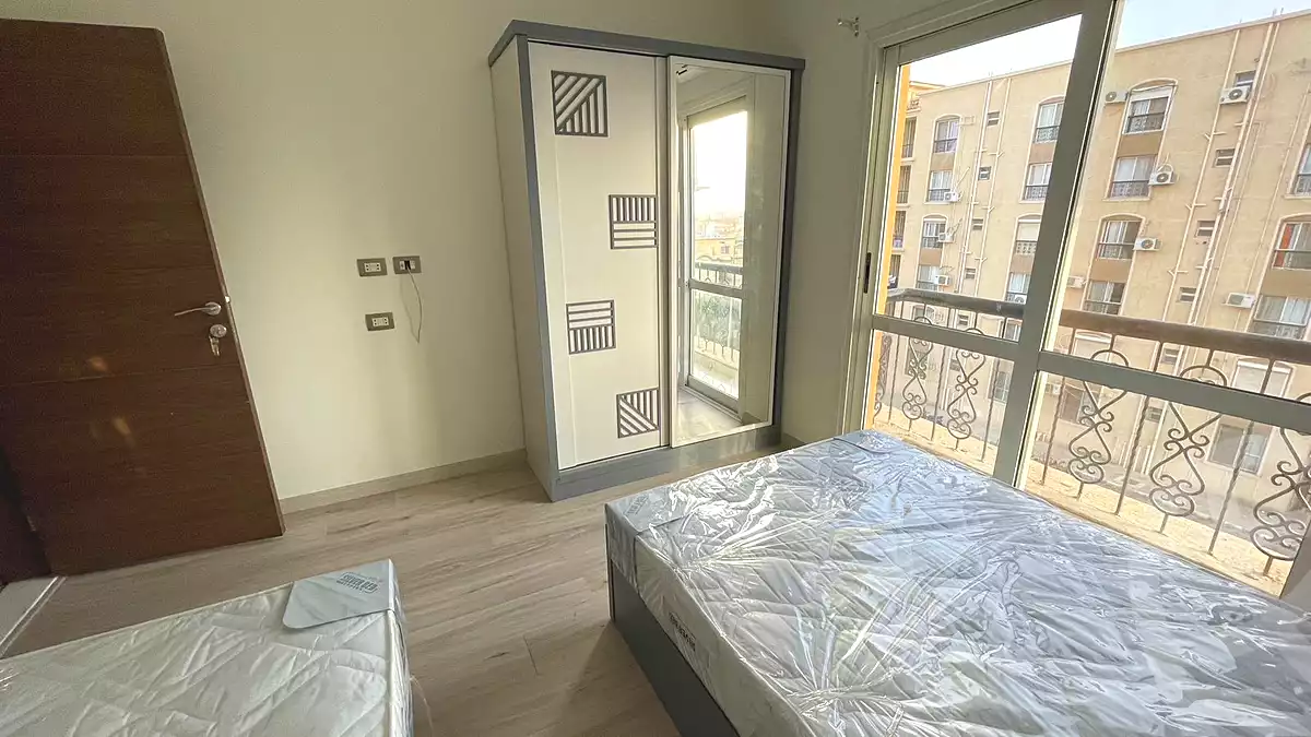 https://aqarmap.com.eg/ar/listing/7014729-for-rent-cairo-new-cairo-lrhb-city-mtdd-lrhb-phase-10-farouk-el-baz-st