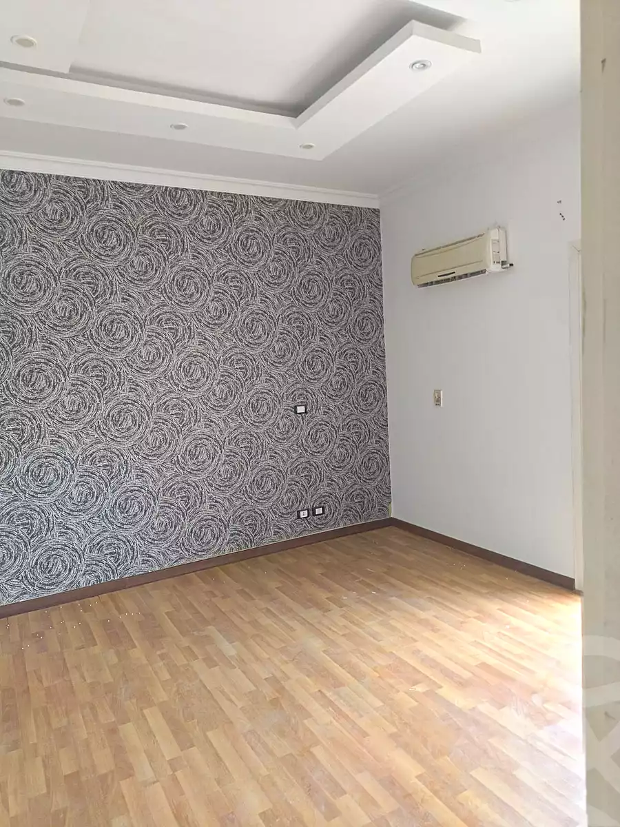 https://aqarmap.com.eg/en/listing/7014801-for-rent-cairo-new-cairo-lrhb-city-phase-8