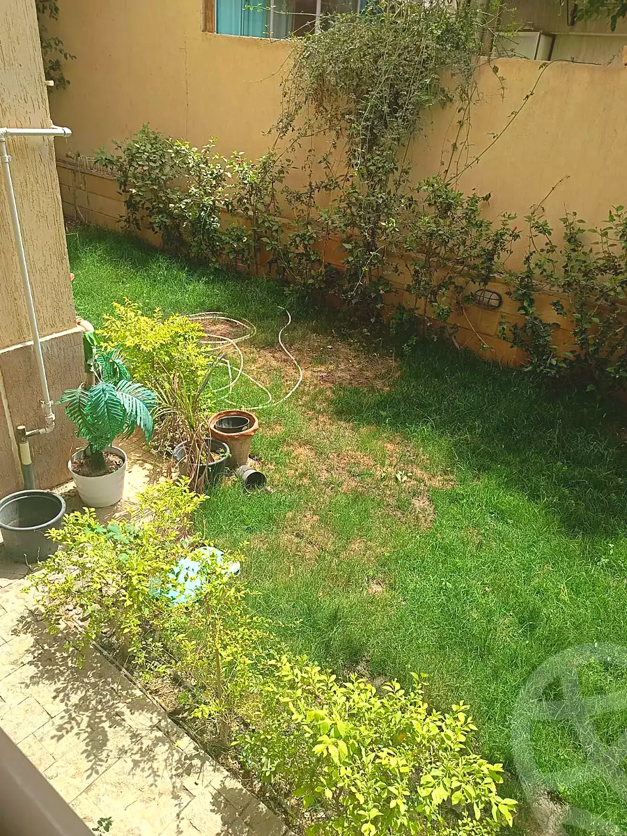 https://aqarmap.com.eg/en/listing/7014801-for-rent-cairo-new-cairo-lrhb-city-phase-8