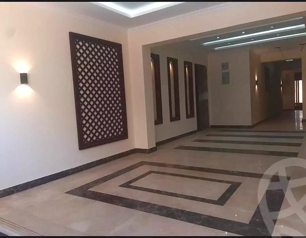 https://aqarmap.com.eg/ar/listing/7014780-for-sale-cairo-el-shorouk-compounds-maadi-view