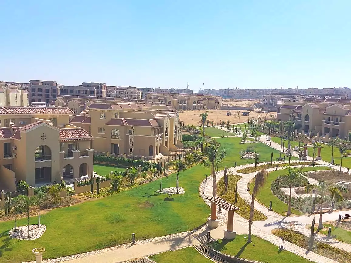 https://aqarmap.com.eg/ar/listing/7014784-for-sale-cairo-el-shorouk-compounds-maadi-view