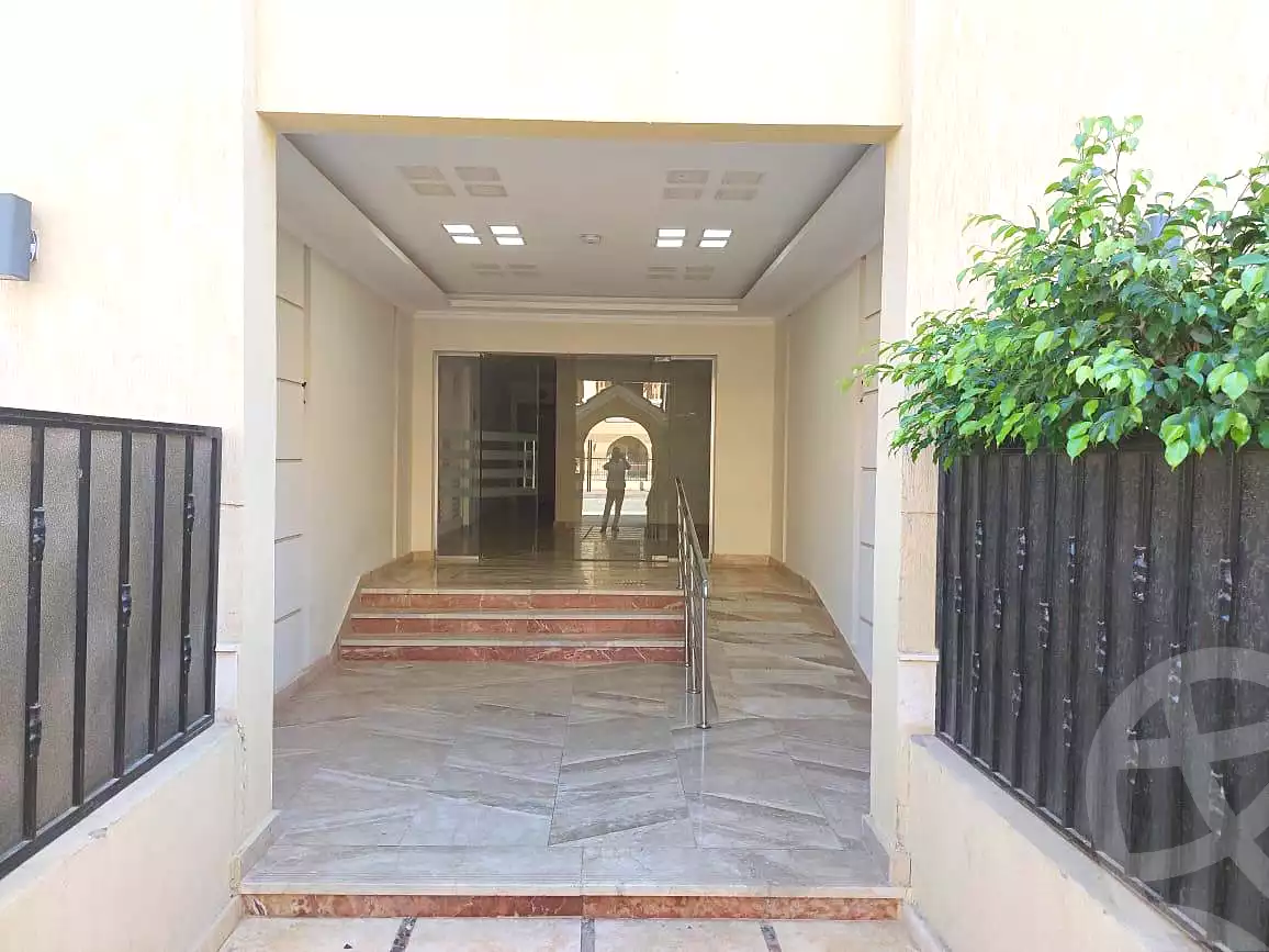 https://aqarmap.com.eg/ar/listing/7014939-for-sale-cairo-el-shorouk-compounds-park-side-compound-tld