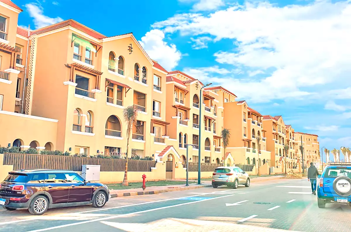https://aqarmap.com.eg/ar/listing/7014943-for-sale-cairo-el-shorouk-compounds-park-side-compound-tld