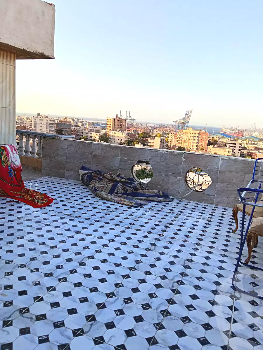 https://aqarmap.com.eg/ar/listing/7014996-for-sale-alexandria-al-agamy-lbytsh-shahr-al-assal-st