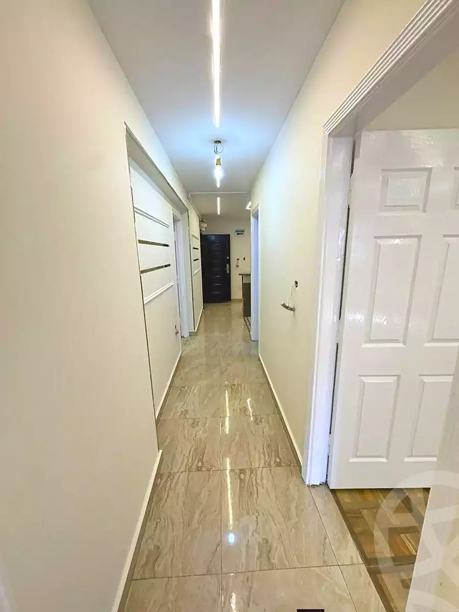 https://aqarmap.com.eg/ar/listing/7015057-for-sale-alexandria-sydy-bshr-sydy-bshr-bhry-khalil-hamada-st