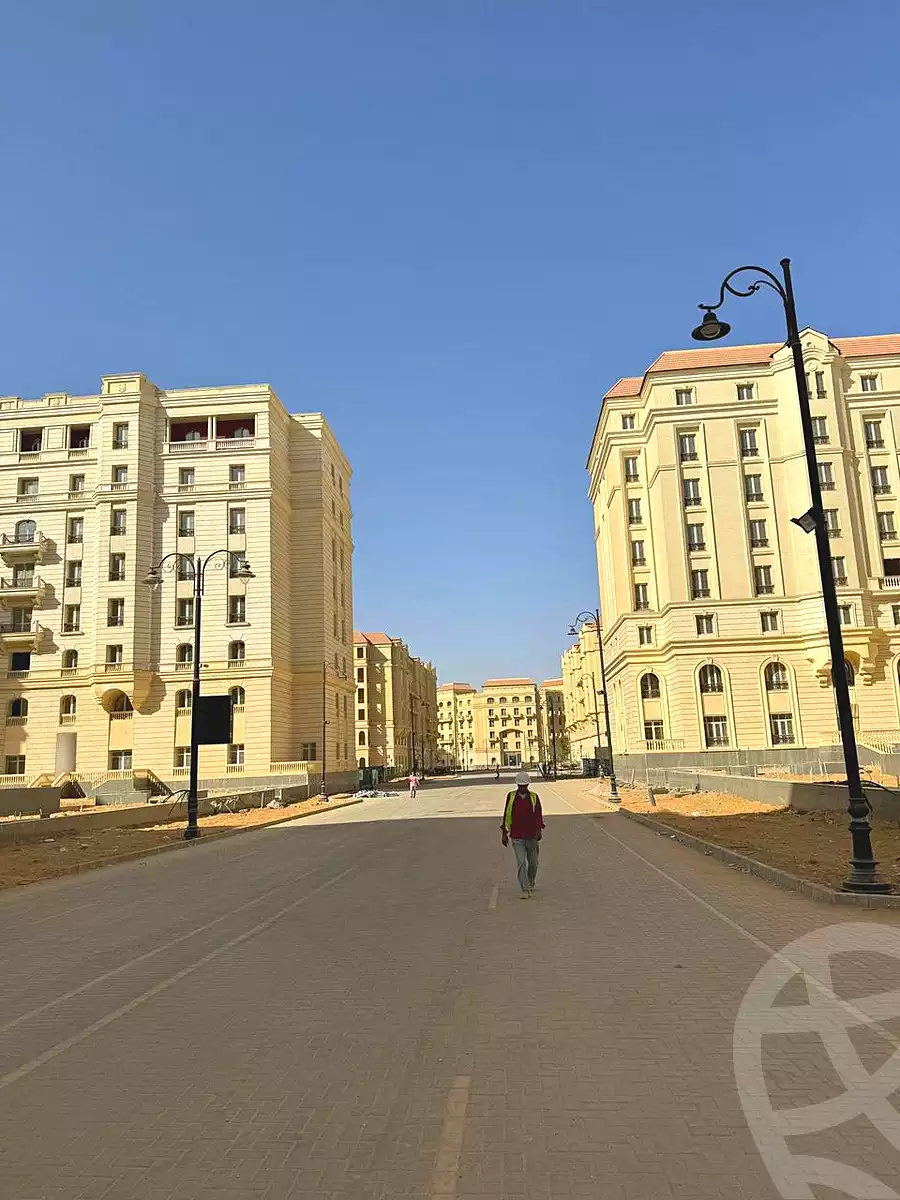 https://aqarmap.com.eg/ar/listing/7015195-for-sale-cairo-new-administrative-capital-r5-garden-city-compound-city-edge