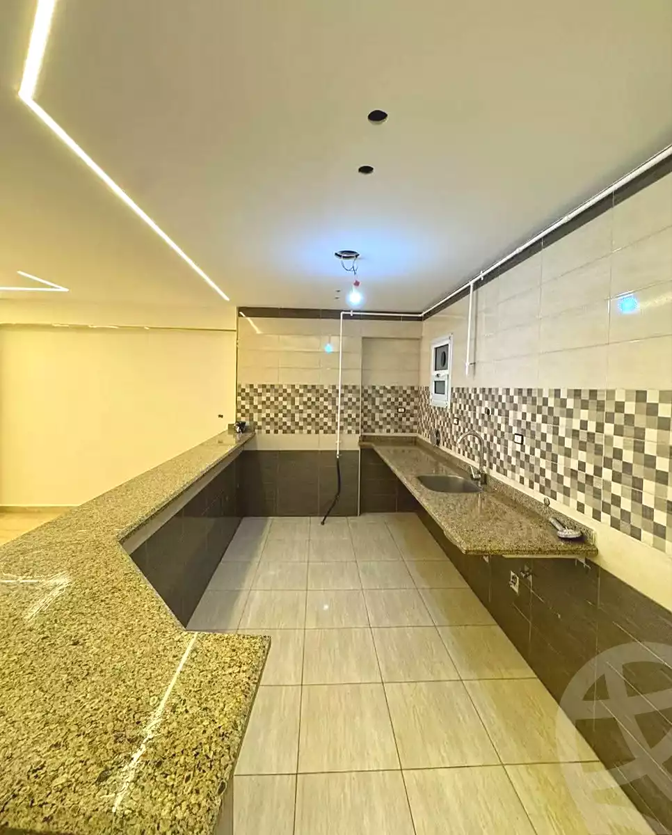 https://aqarmap.com.eg/ar/listing/7015217-for-sale-alexandria-sydy-bshr-sydy-bshr-bhry-khalil-hamada-st
