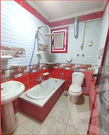 https://aqarmap.com.eg/ar/listing/7015508-for-sale-alexandria-lsywf-el-falki
