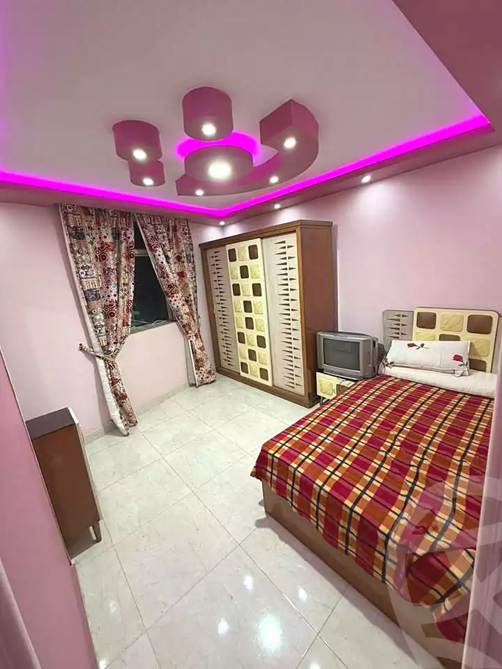 https://aqarmap.com.eg/ar/listing/7015704-for-sale-alexandria-miami-khld-bn-lwlyd