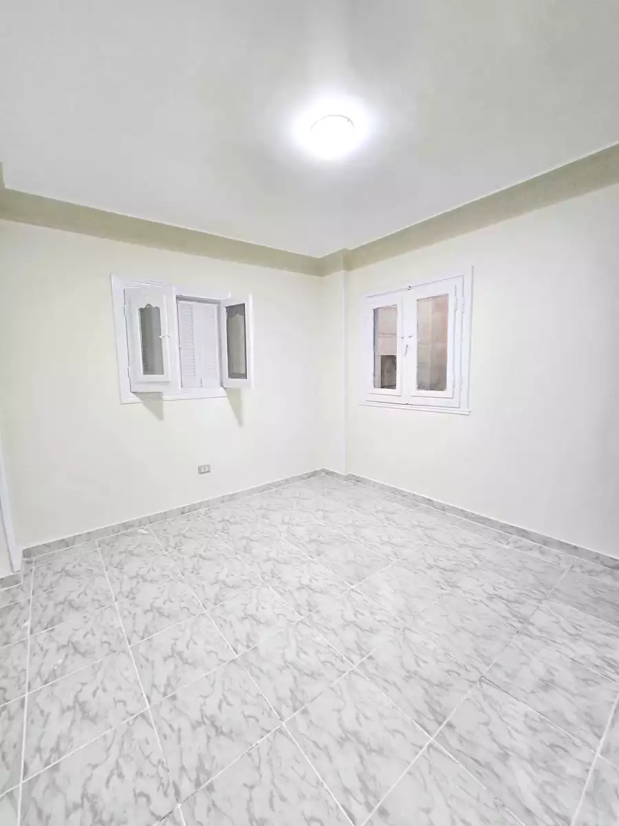 https://aqarmap.com.eg/ar/listing/7015916-for-sale-alexandria-al-agamy-shataa-el-nakheel
