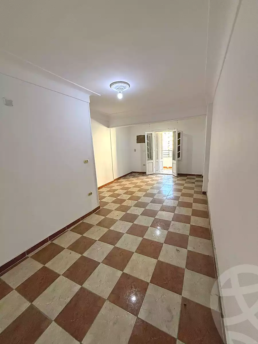 https://aqarmap.com.eg/ar/listing/7016155-for-sale-alexandria-sydy-bshr-sydy-bshr-bhry