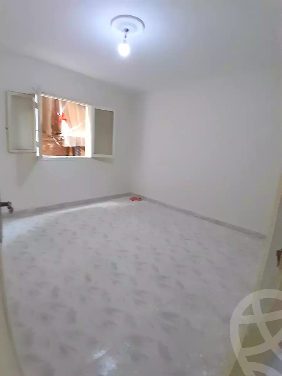https://aqarmap.com.eg/ar/listing/7016211-for-sale-alexandria-al-agamy-el-hanouvel