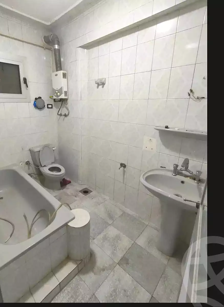https://aqarmap.com.eg/ar/listing/7016220-for-sale-alexandria-fyktwry-shr-jml-bd-lnsr