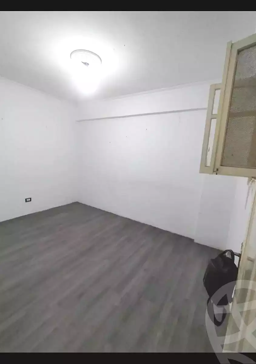 https://aqarmap.com.eg/ar/listing/7016220-for-sale-alexandria-fyktwry-shr-jml-bd-lnsr