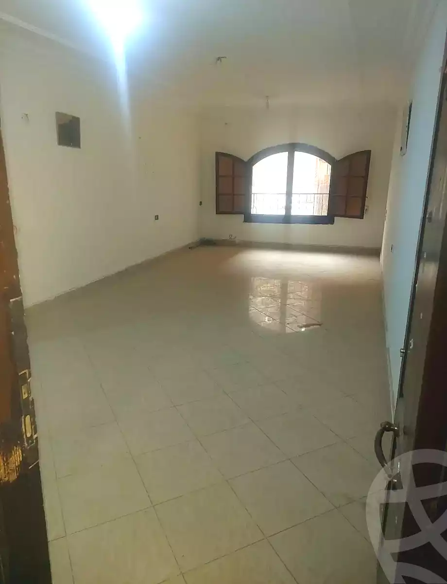 https://aqarmap.com.eg/ar/listing/7016229-for-rent-cairo-faisal-el-matbeaa-amr-ibn-al-aas-st