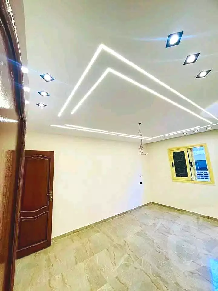 https://aqarmap.com.eg/ar/listing/7016567-for-rent-alexandria-al-agamy-lbytsh-bianchiii