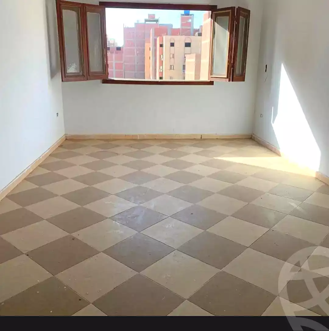 https://aqarmap.com.eg/ar/listing/7016801-for-rent-cairo-faisal-el-tawabeq-el-shaheed-ahmed-hamdy-st