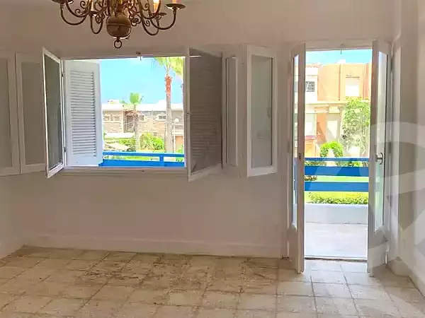 https://aqarmap.com.eg/ar/listing/7016998-for-sale-alexandria-al-mamoura-lm-mwr-lshty-kornesh-el-maamoura-st