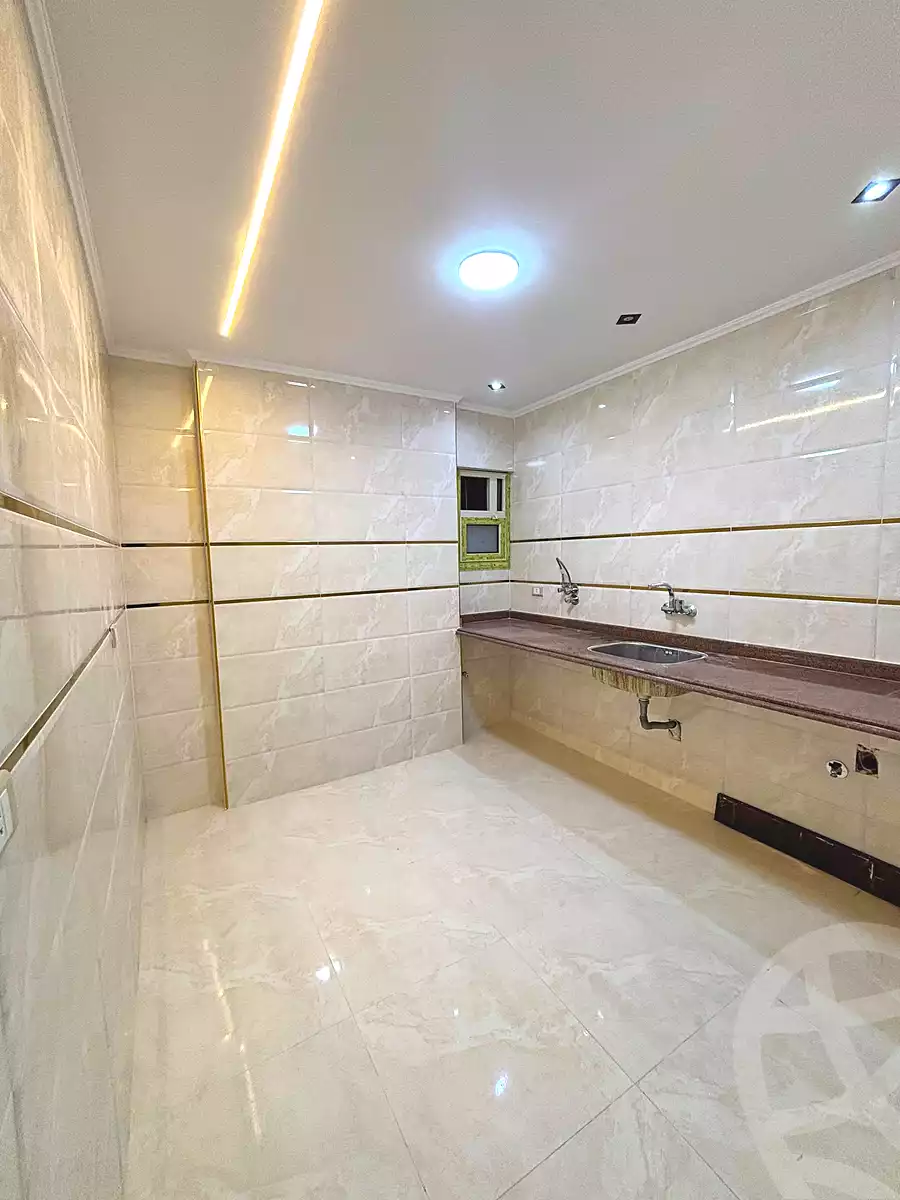 https://aqarmap.com.eg/en/listing/7017527-for-sale-alexandria-sydy-bshr-sydy-bshr-bhry-street-15