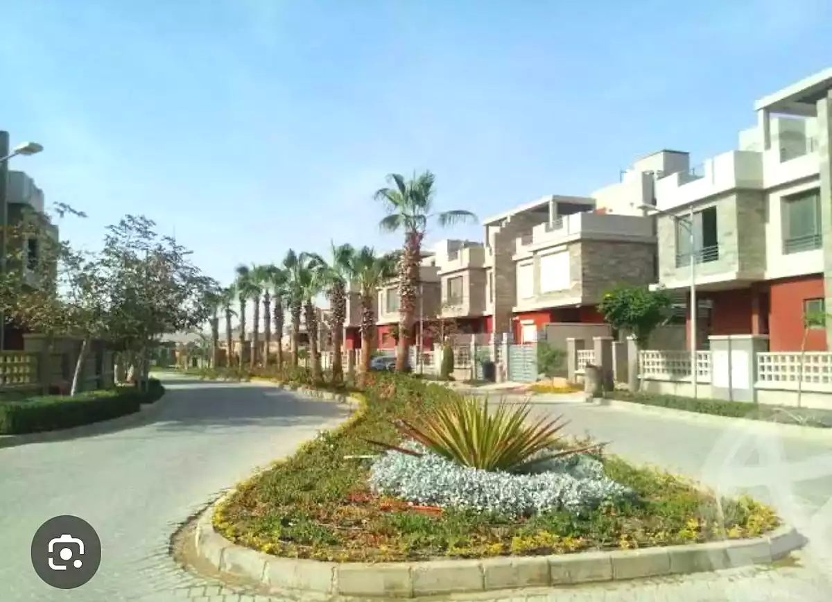 https://aqarmap.com.eg/en/listing/7017677-for-sale-cairo-6th-of-october-compounds-reem-residence