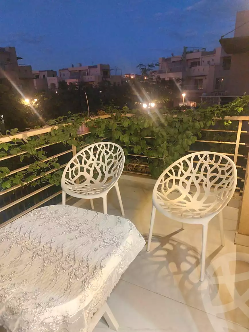 فيلا بـ٦ غرف نوم في ايفر، صورة ١٢ من ١٣