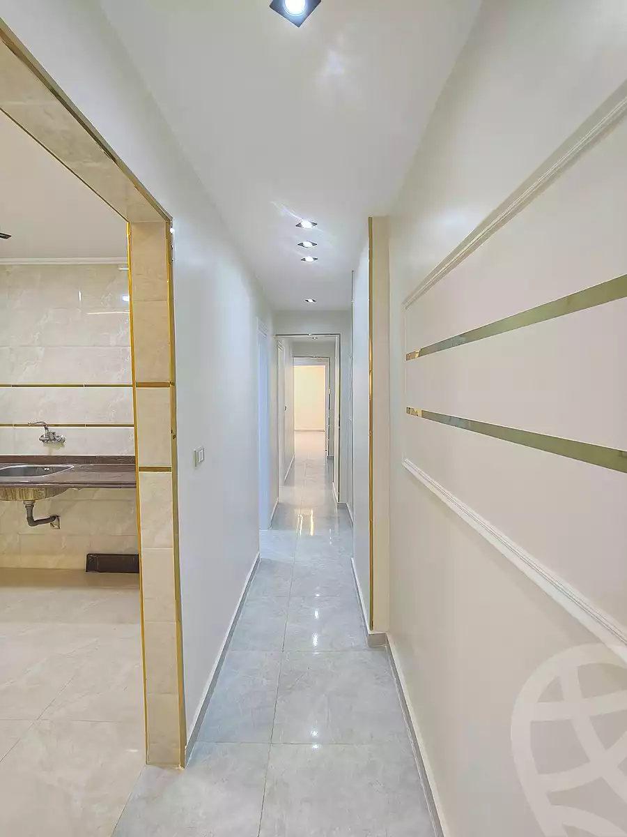 https://aqarmap.com.eg/en/listing/7017812-for-sale-alexandria-sydy-bshr-sydy-bshr-bhry-street-15