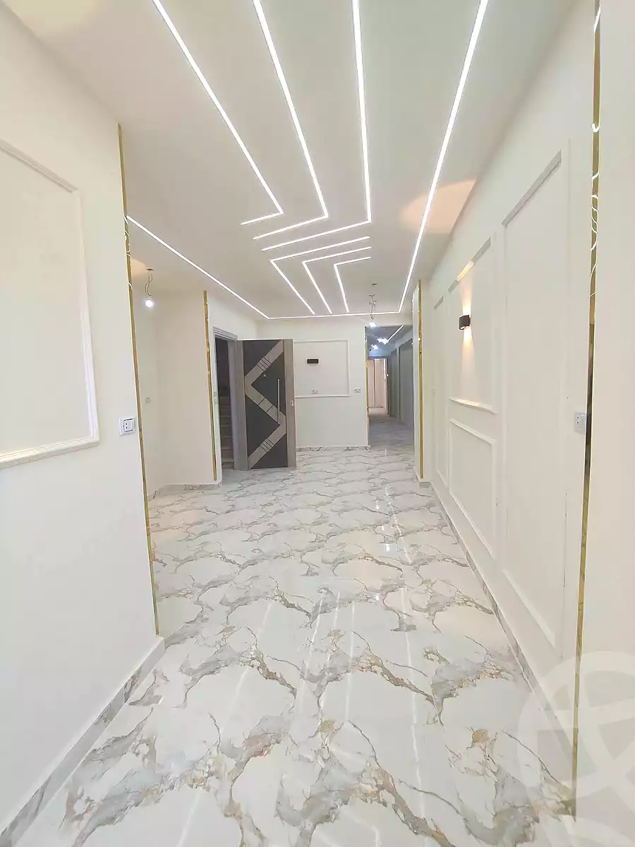 https://aqarmap.com.eg/ar/listing/7017848-for-sale-alexandria-sydy-bshr-shr-mlk-hfny