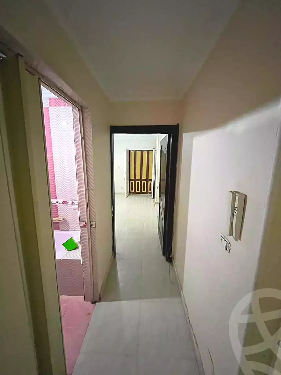 https://aqarmap.com.eg/ar/listing/7018020-for-rent-cairo-ain-shams-mnshy-lthryr