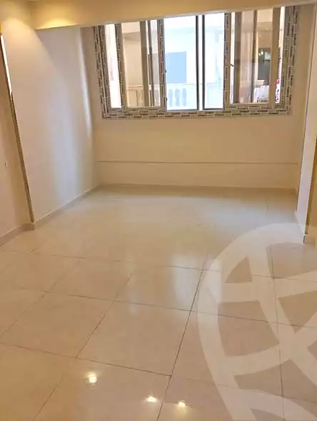 https://aqarmap.com.eg/ar/listing/7018133-for-sale-alexandria-el-asafra-l-sfr-bhry