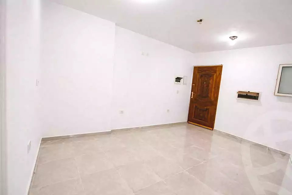 https://aqarmap.com.eg/ar/listing/7018759-for-sale-cairo-ain-shams-ain-shams-el-sharkia-abd-el-moneim-masoud-st