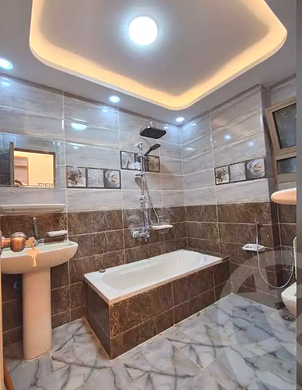 https://aqarmap.com.eg/ar/listing/7018806-for-sale-alexandria-al-agamy-el-hanouvel-kasr-al-quiri-st-1