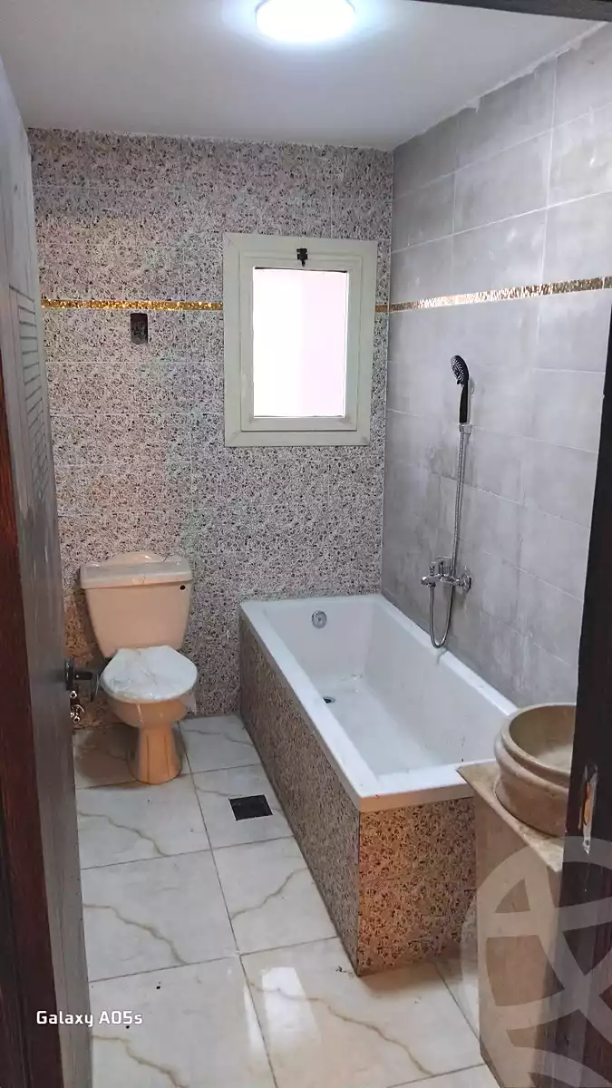 https://aqarmap.com.eg/ar/listing/7019243-for-sale-cairo-6th-of-october-hadaeq-october-compounds-el-medina