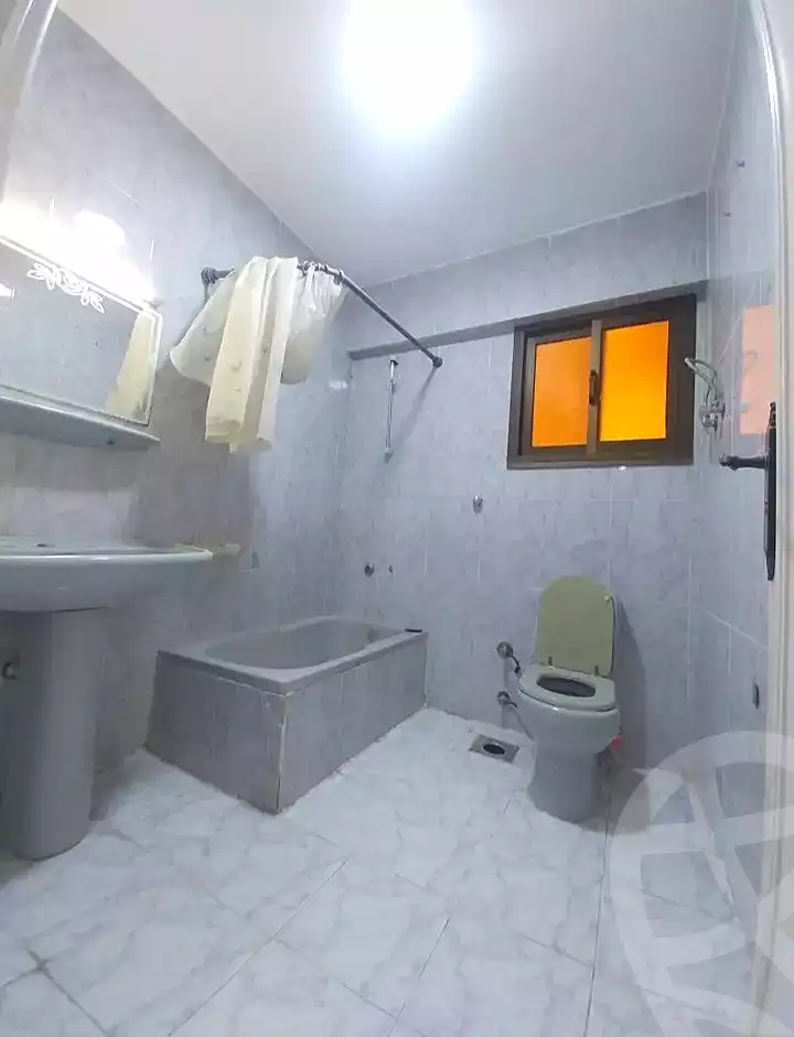 https://aqarmap.com.eg/ar/listing/7019351-for-sale-alexandria-al-agamy-shataa-el-nakheel-street-63