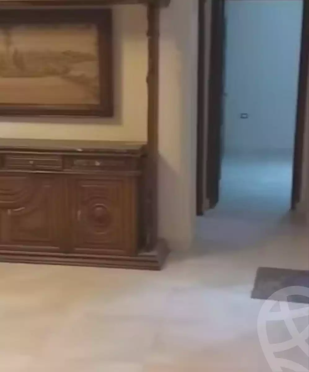 https://aqarmap.com.eg/ar/listing/7019378-for-sale-cairo-ain-shams-ain-shams-el-sharkia-eshak-st