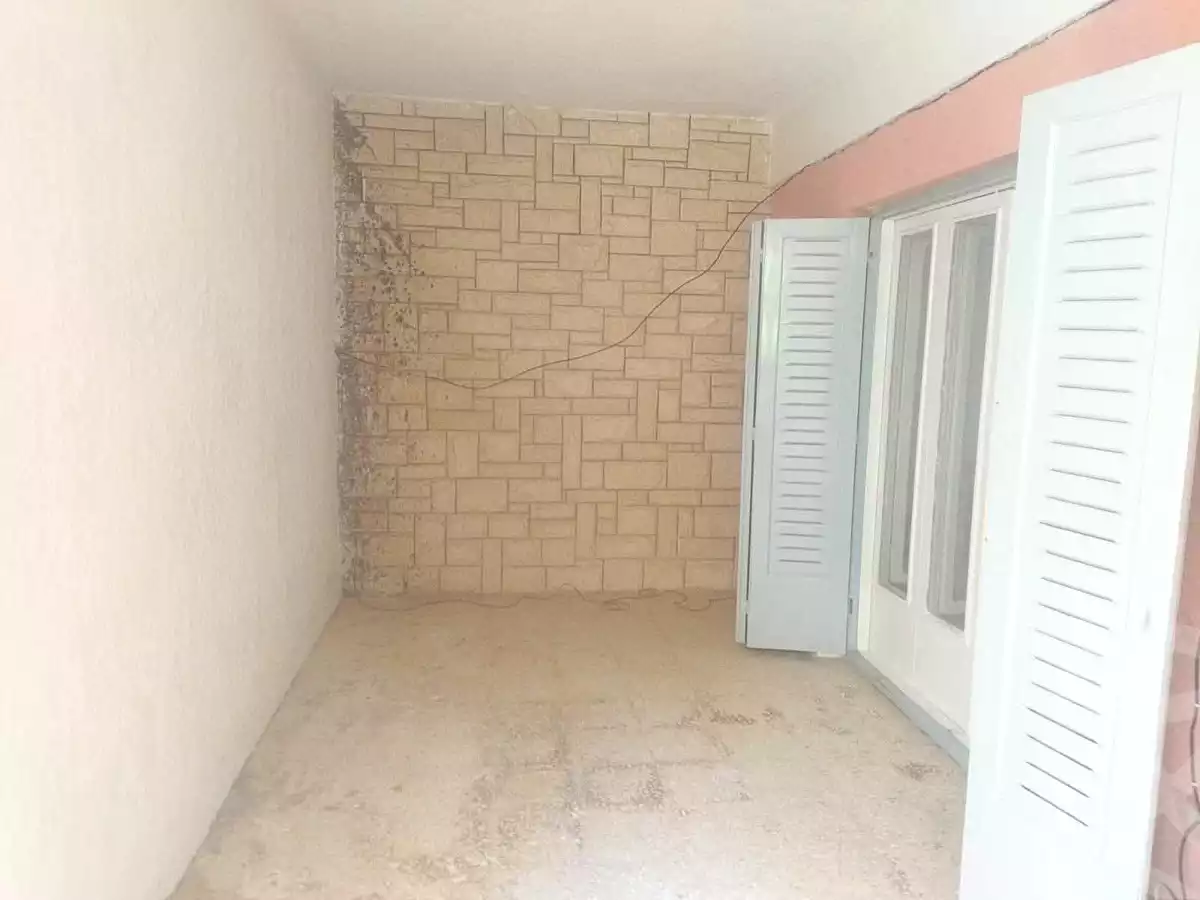 https://aqarmap.com.eg/ar/listing/7020002-for-sale-alexandria-al-agamy-bw-ywsf