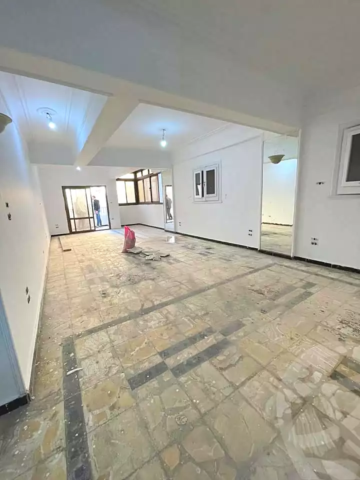 https://aqarmap.com.eg/ar/listing/7020052-for-sale-alexandria-al-agamy-lbytsh
