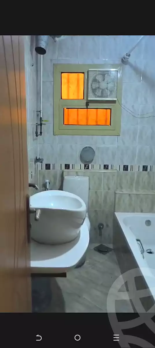 https://aqarmap.com.eg/en/listing/7020084-for-sale-cairo-ain-shams-ahmed-esmat-st