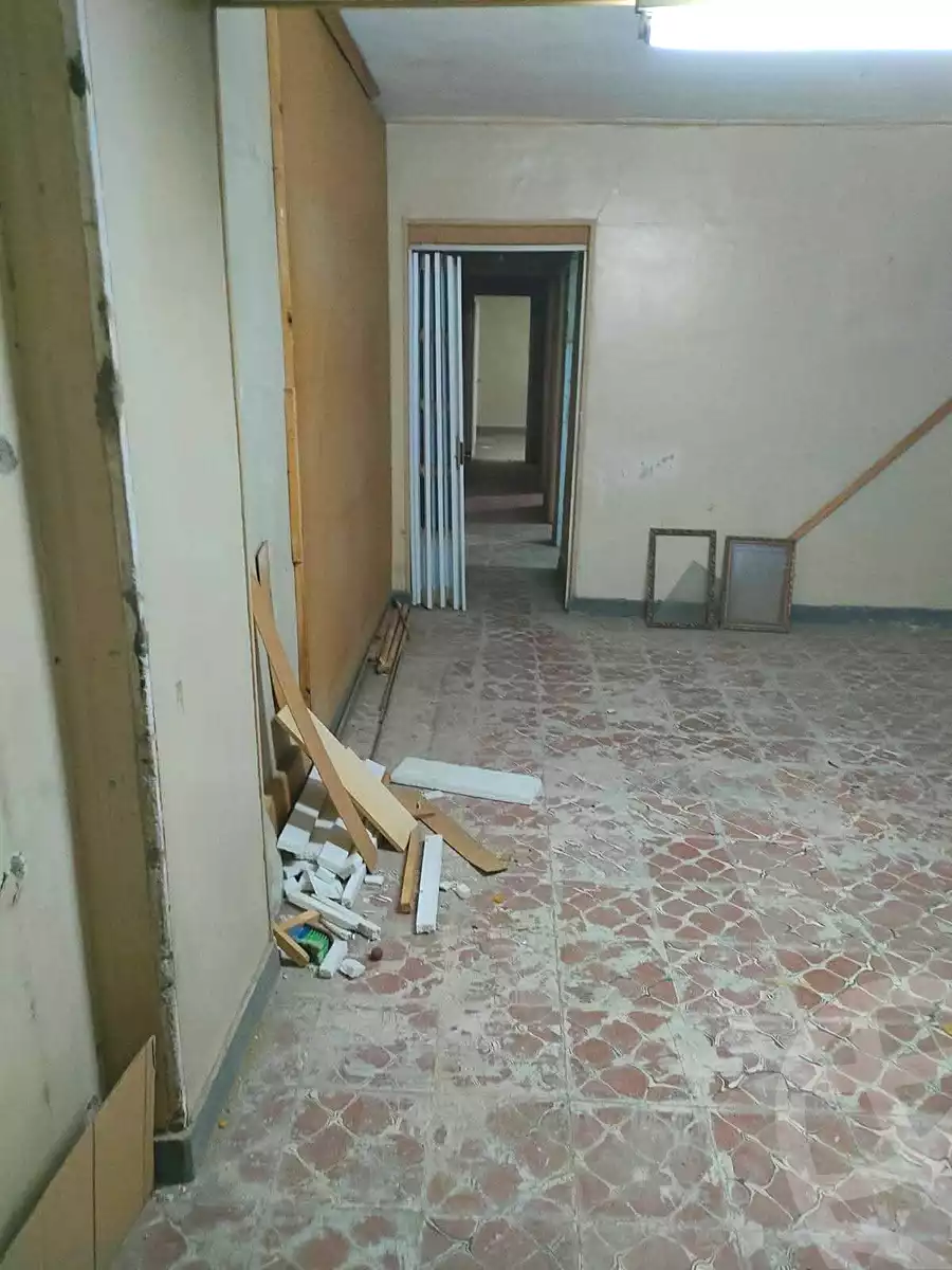 https://aqarmap.com.eg/ar/listing/7020116-for-sale-cairo-ain-shams-ain-shams-el-sharkia-el-eshrein-stt