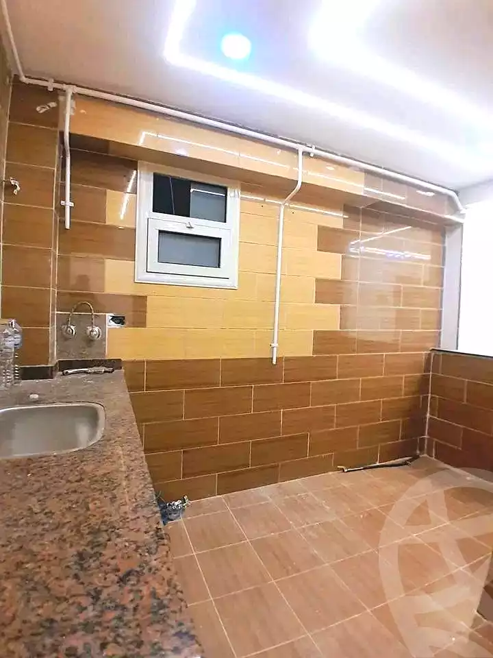 https://aqarmap.com.eg/ar/listing/7020558-for-sale-alexandria-sydy-bshr-sydy-bshr-bhry