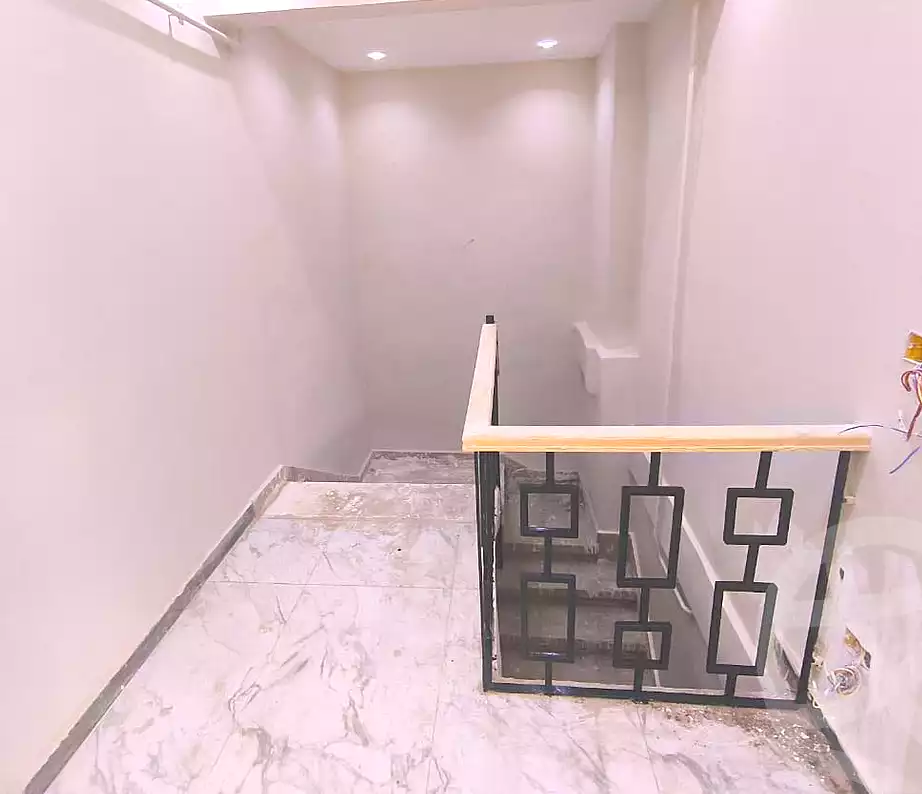 https://aqarmap.com.eg/ar/listing/7020606-for-sale-cairo-15th-of-may-Neighbourhood 10