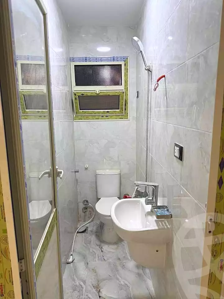 https://aqarmap.com.eg/en/listing/7020838-for-sale-cairo-el-haram-el-lebeny-soltan-khattab-st