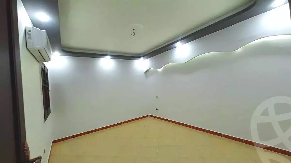 https://aqarmap.com.eg/ar/listing/7020990-for-sale-alexandria-sydy-bshr-sydy-bshr-bhry