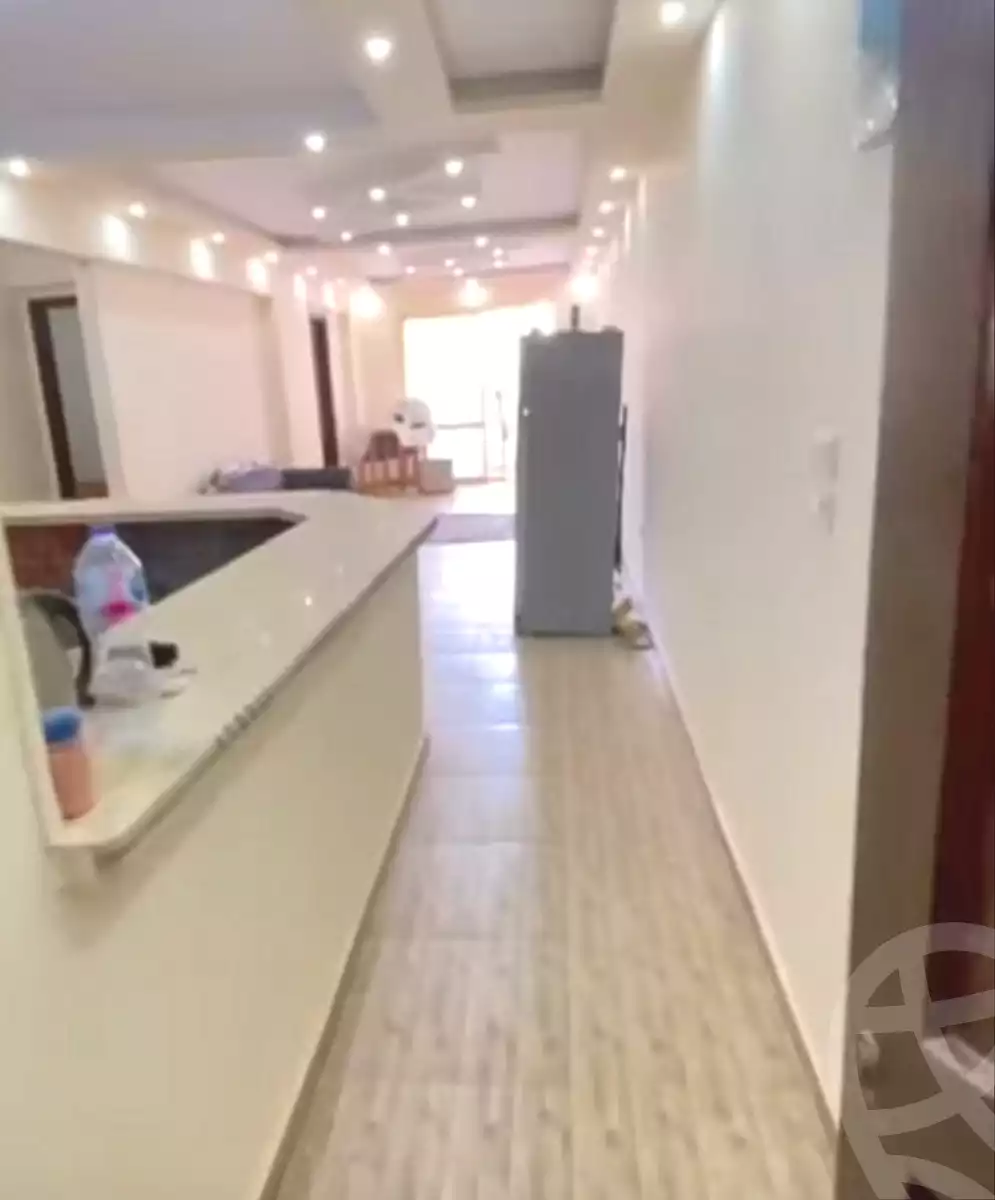 https://aqarmap.com.eg/ar/listing/7021046-for-sale-alexandria-al-agamy-lbytsh-bianchiii